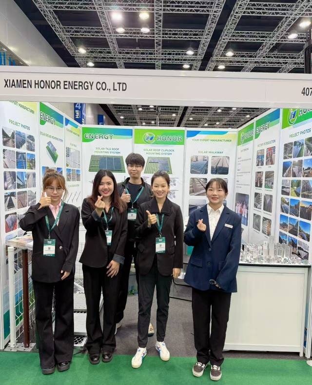 Sme v IGEM! Sme v IGEM!