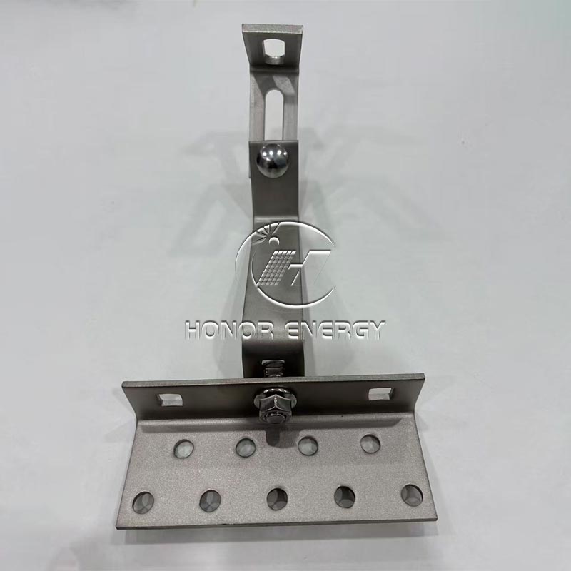 Nastaviteľný solárny strešný hák