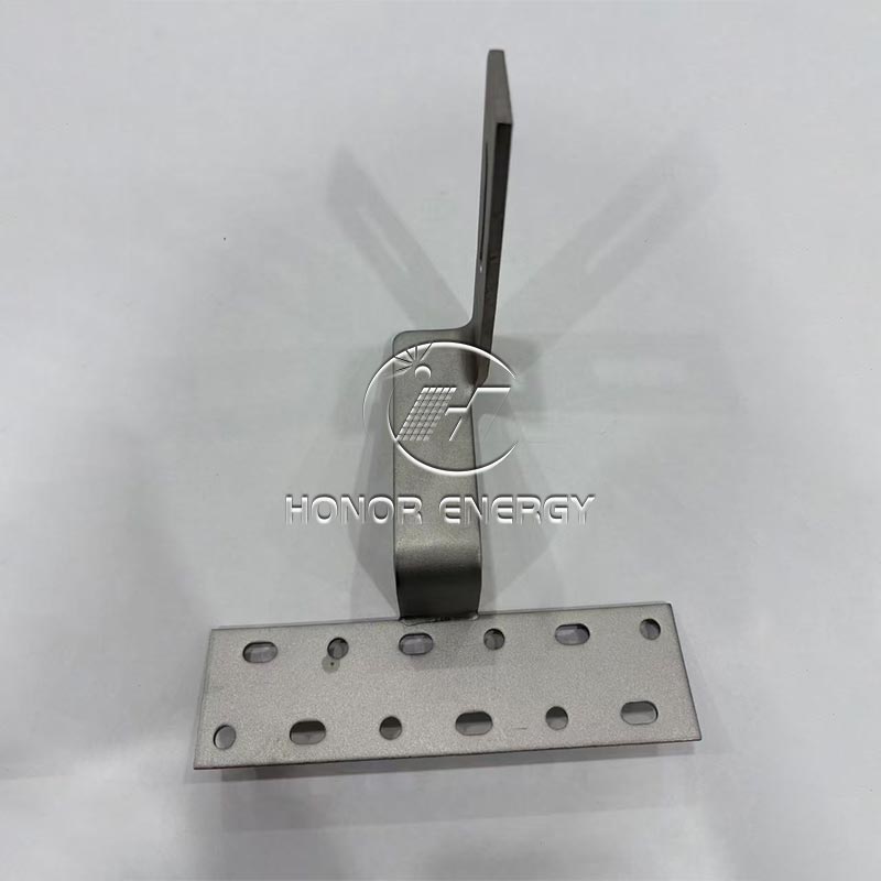 Solárny strešný hák